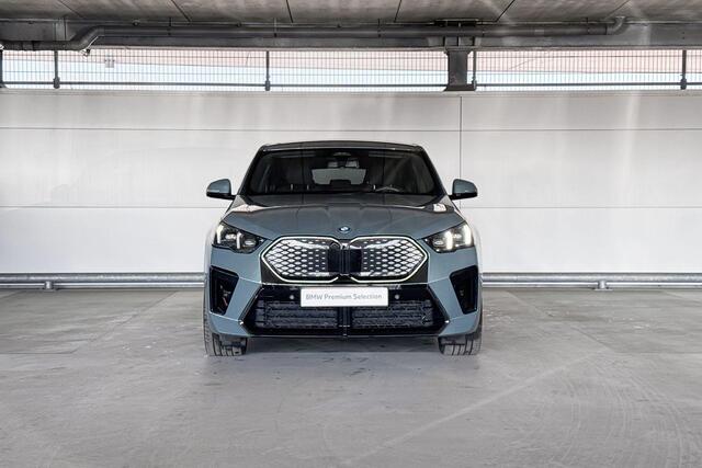 BMW X2 iX2 eDrive20 67 kWh