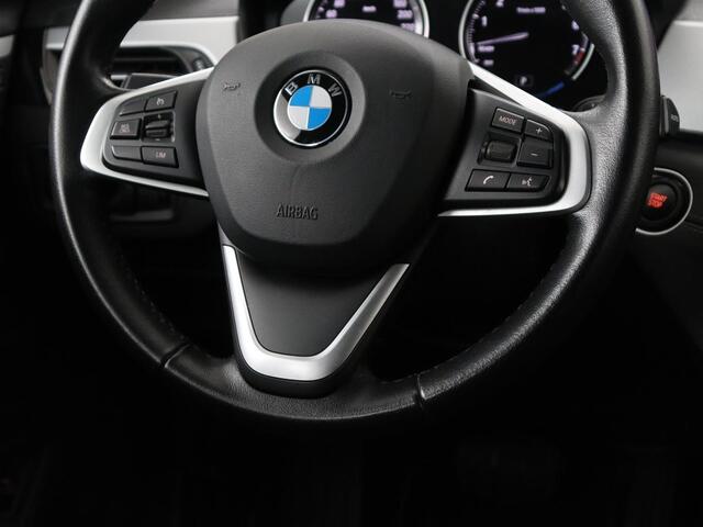 BMW X2 xDrive25e High Executive | Head-Up | Leder | Sportstoelen | Stoelverwarming | Park Assist | Navigatie | Full LED | Climate control | Bluetooth | Cruise control | Individual Storm Bay Metallic