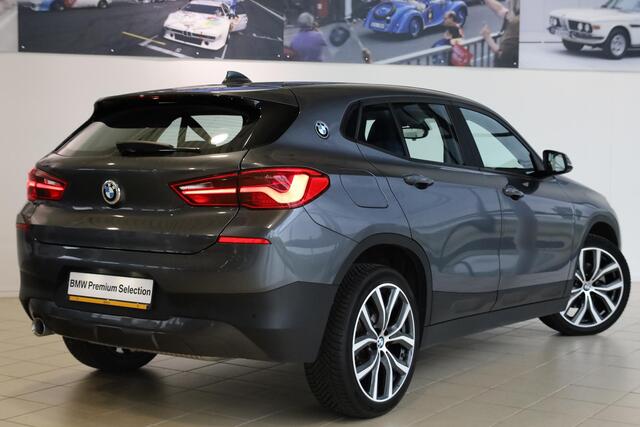 BMW X2 sDrive18i High Executive Cruise Controle | Elektrisch bedienbare achterklep | Stoelverwarming |