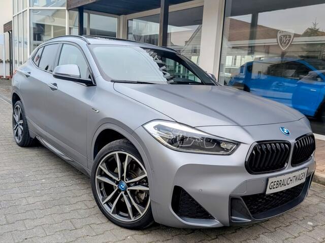 BMW X2 xDrive25e M-SPORT ** FROZEN GREY, LEDER, PANORAMA, H&K SOUND, VERW. ST, 19-inch LMV ** 1e EIG - UNFALLFREI ** ** INFORMEER OOK NAAR ONZE AANTREKKELIJKE FINANCIAL-LEASE TARIEVEN **