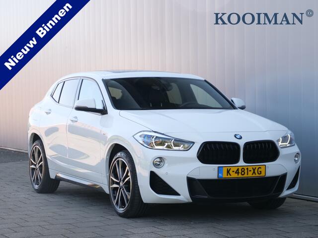 BMW X2 sDrive18i High Executive 141 Pk Automaat Navi / Pano-dak / M-Pakket / 19 inch / Stoelverwarming