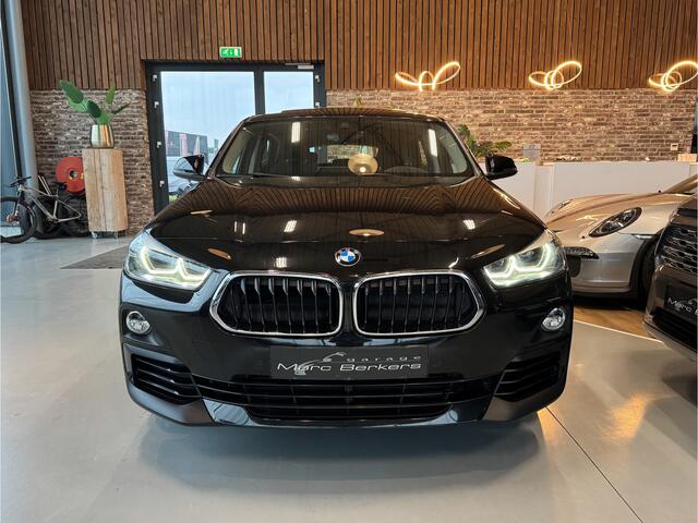 BMW X2 sDrive18i High Exe. aut. Pano HUD stoelverw.