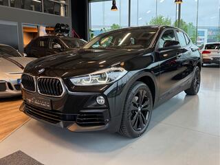BMW X2 sDrive18i High Exe. aut. Pano HUD stoelv