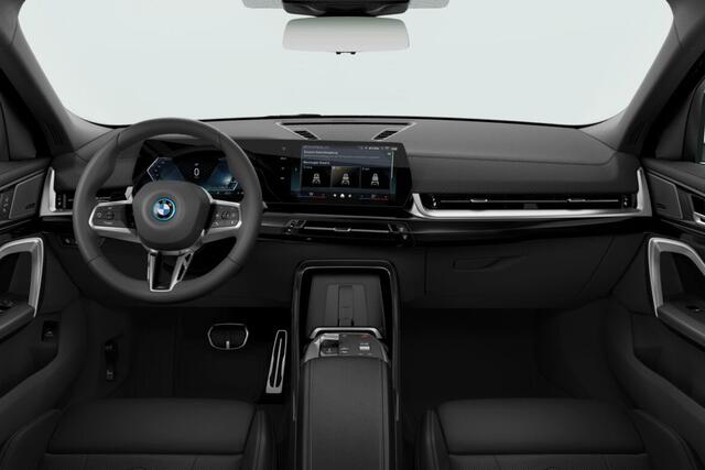 BMW X2 iX2 xDrive30 67 kWh M Sport Edition | M Sportpakket Pro | Premium Pack | Trekhaak