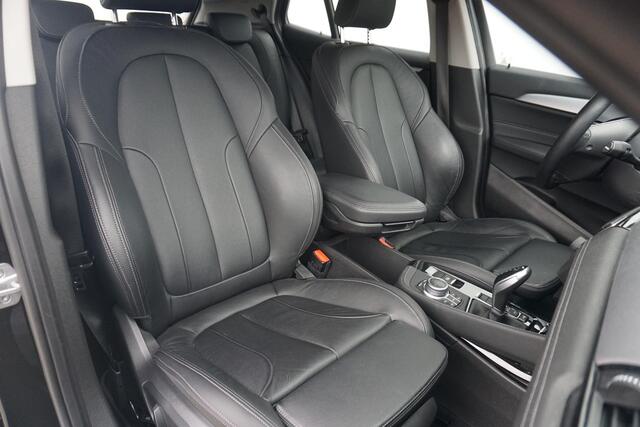 BMW X2 sDrive20i High Executive | Trekhaak | Elektrische stoelen | Stoel & Stuurwielverwarming | 19 Inch