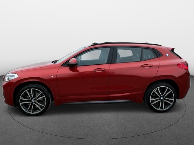 BMW X2 sDrive20i High Executive M-pakket | Panoramadak | Leder