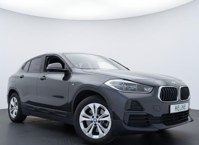 BMW X2 xDrive25e 220PK HIGH EXECUTIVE HEAD UP ,CAMERA
