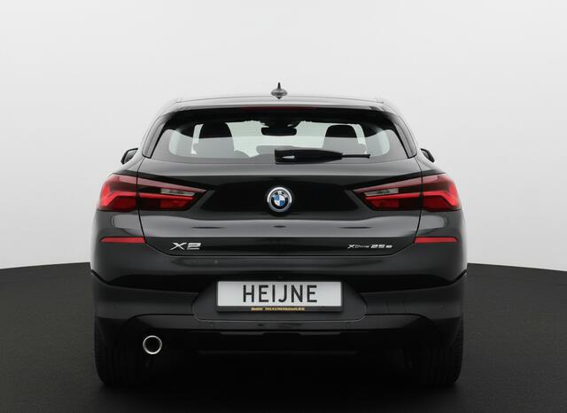 BMW X2 xDrive25e 220PK HIGH EXECUTIVE HEAD UP ,CAMERA