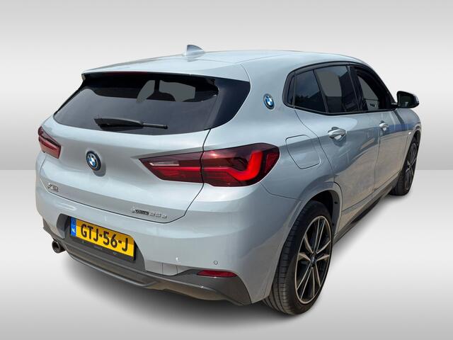 BMW X2 xDrive25e M-Sport / Opendak / Pilot assist / Memory / HUD