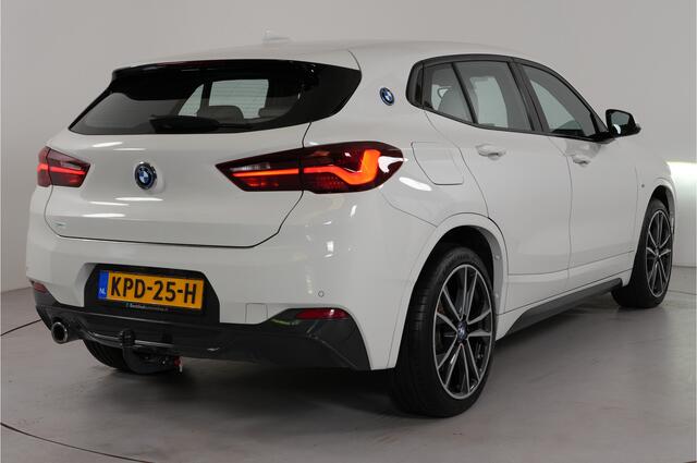BMW X2 xDrive25e High Executive | M-Sport | Trekhaak | Head-up | Cruise adaptief | Camera | Stl. verw. |