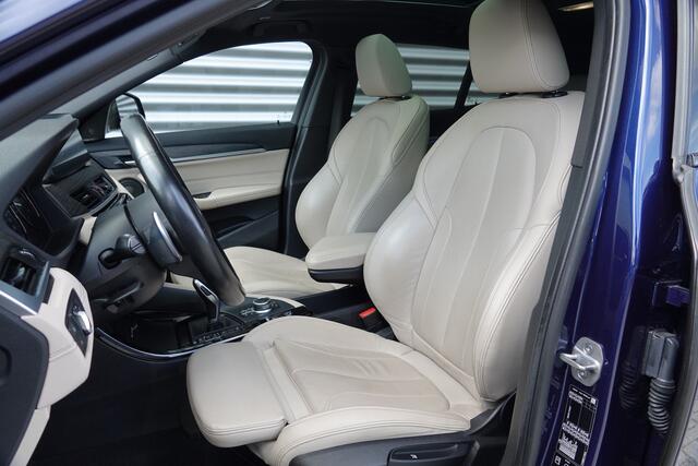 BMW X2 xDrive25d High Executive M-Sport | Panodak | H&K | Trekhaak | ACC | HUD |