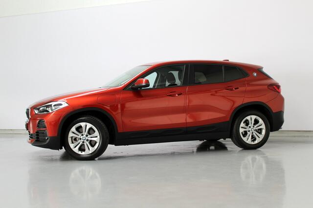 BMW X2 xDrive25e Executive, PHEV HYBRIDE |, RIJKLAAR | HEAD-UP SIAPLAY | CAMERA | FULL LED