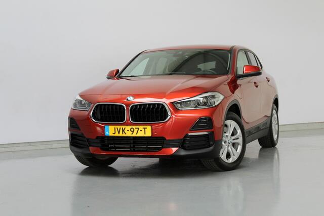 BMW X2 xDrive25e Executive, PHEV HYBRIDE |, RIJKLAAR | HEAD-UP SIAPLAY | CAMERA | FULL LED