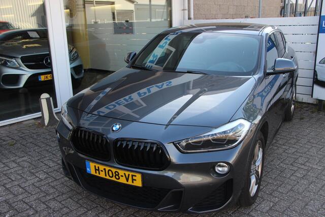 BMW X2 sDrive20i High Executive PANORAMADAK