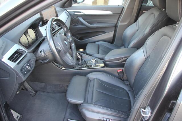 BMW X2 sDrive20i High Executive PANORAMADAK