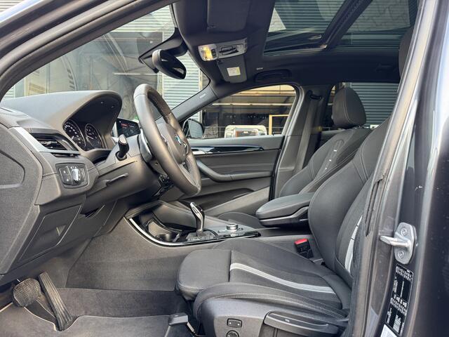 BMW X2 sDrive20i High Executive Pano 18" camera