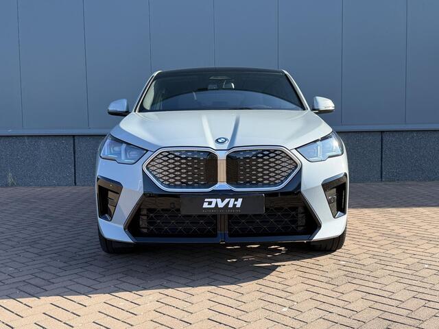 BMW X2 iX2 xDrive30 67 kWh M Sport Edition