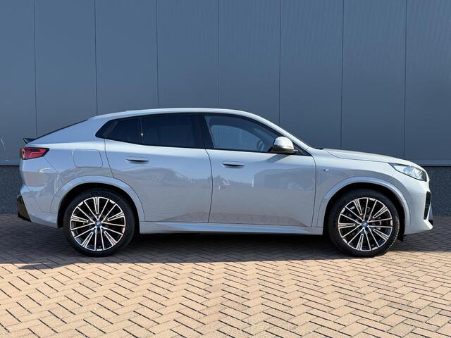 BMW X2 iX2 xDrive30 67 kWh M Sport Edition
