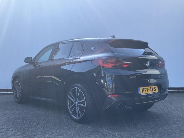 BMW X2 xDrive25e High Executive M-Sport H&K HUD Pano.dak PHEV Sportzetels Plug-in