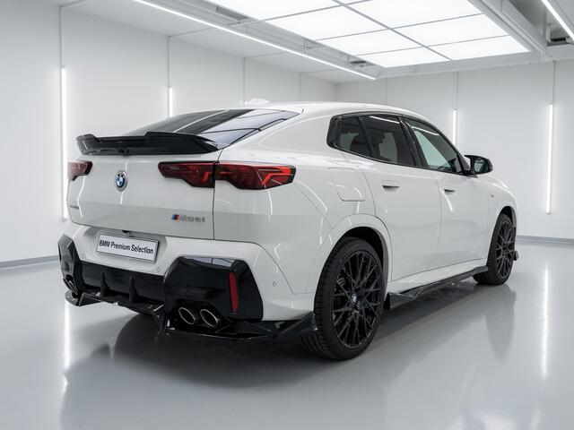 BMW X2 M35i xDrive | CoPilot | 20" | Harman Kardon | Iconic Glow nierengrille