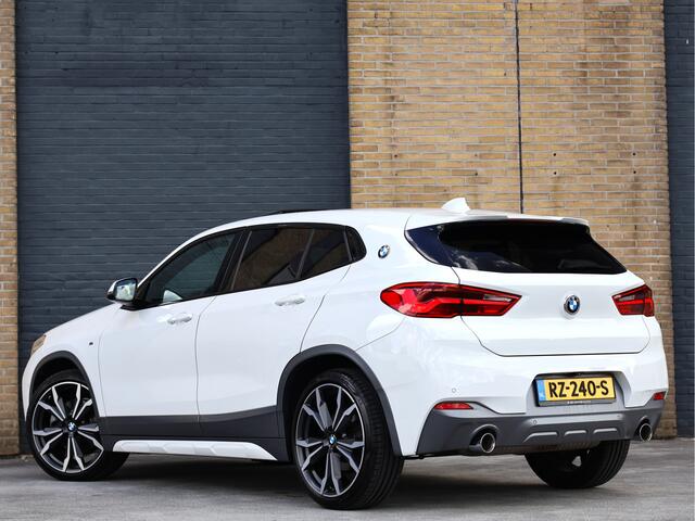 BMW X2 sDrive20i M Sport X Pano | HUD | 20" M | Trekhaak | NL Auto | Leder
