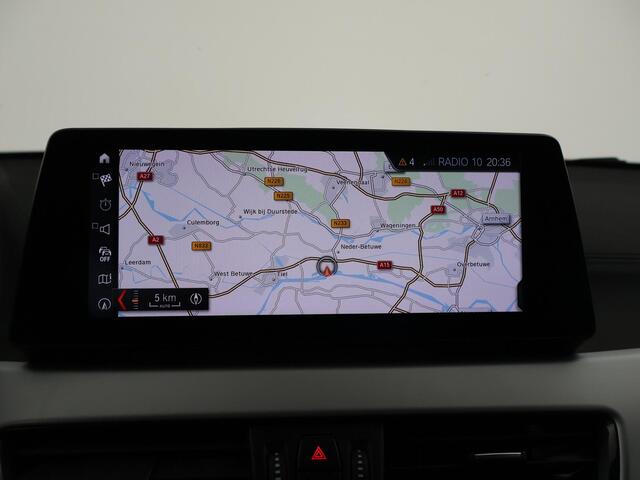 BMW X2 sDrive20i 178 PK AUT. HIGH EXECUTIVE EDITION + TREKHAAK | CAMERA | HEAD-UP | LEDER