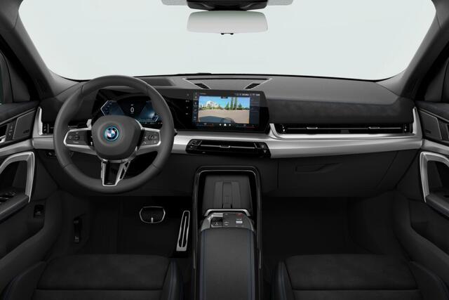 BMW X2 iX2 xDrive30 67 kWh M Sport Edition | M Sportpakket Pro | Innovation Pack | Trekhaak