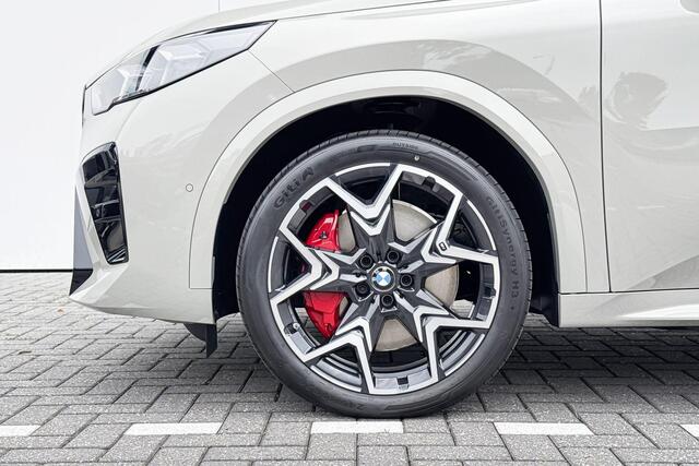 BMW X2 iX2 eDrive20 | 67 kWh | M Sport | Comfort Pack | Innovation Pack | Trekhaak |
