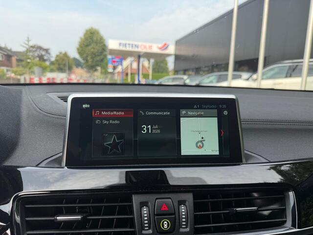BMW X2 sDrive20i M-Sport X / Pilot Assist / HUD / Memory / Trekhaak