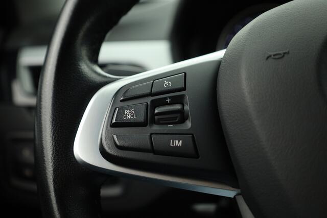 BMW X2 sDrive20i | Navi | Stoelverw. | Elek. Achterklep | Afn. Trekhaak | All Seasons