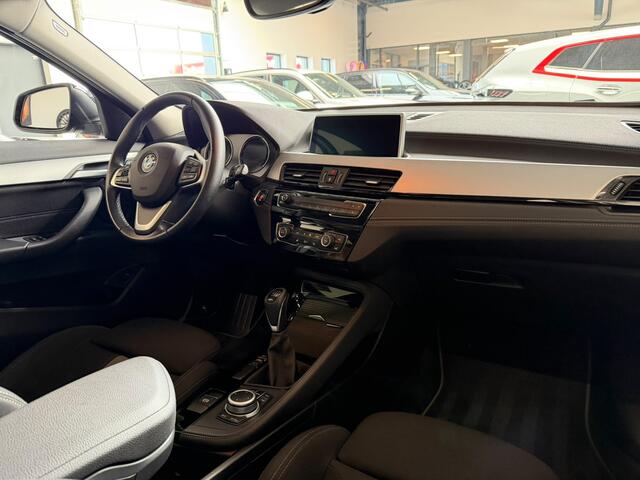 BMW X2 sDrive18i High Executive Edition LED Panoramadak