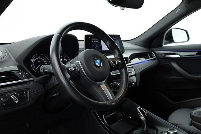 BMW X2 xDrive20i M sport | High Executive | Rijklaar!! | HUD | Cruise | Navi + Apple CarPlay | Camera | Stoelverw. | Elek. Achterklep