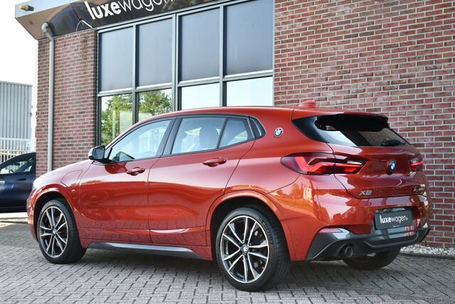 BMW X2 xDrive25e M-Sport | Pano | HUD | Sunset orange | 19 inch | Camera