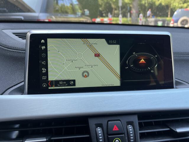 BMW X2 sDrive18i High Executive Edition Aut/Ecc/Leer/Navi/Pano