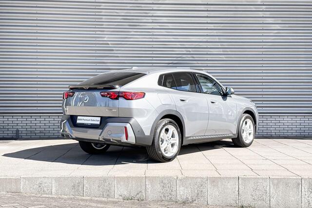 BMW X2 iX2 eDrive20 67 kWh Huisselectie