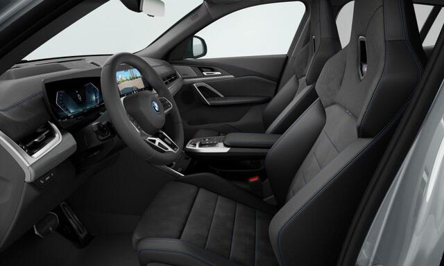 BMW X2 iX2 xDrive30 67 kWh M Sport Edition M Sportpakket Pro | Innovation Pack | Harman Kardon | Panoramadak