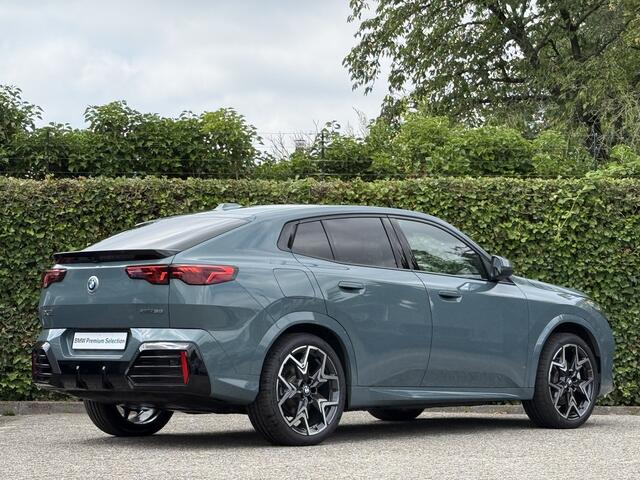 BMW X2 iX2 xDrive30 | M-Sport | 20'' | Driv. Ass. Plus | Head-Up | Stoelverw.