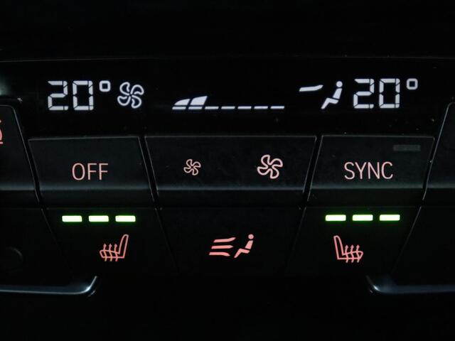 BMW X2 xDrive25e High Executive | Pano-Dak | Stoelverwarming | LED | Navigatie |
