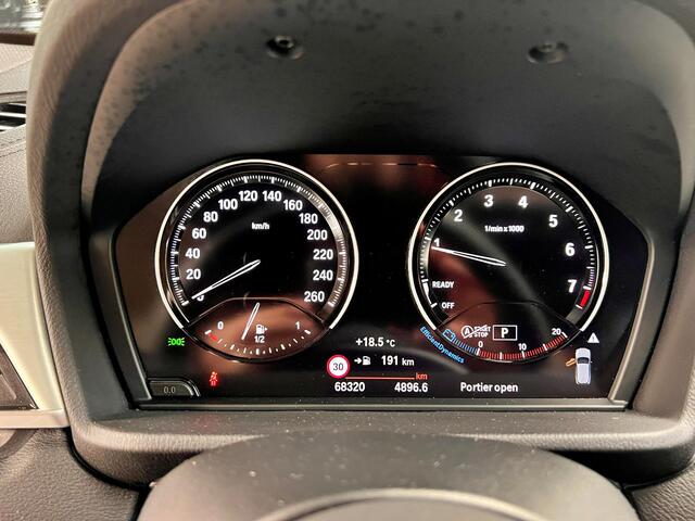 BMW X2 sDrive20i High Executive Edition M Sport | 20" | Apple Car Play | Panoramadak | Dealer onderhouden
