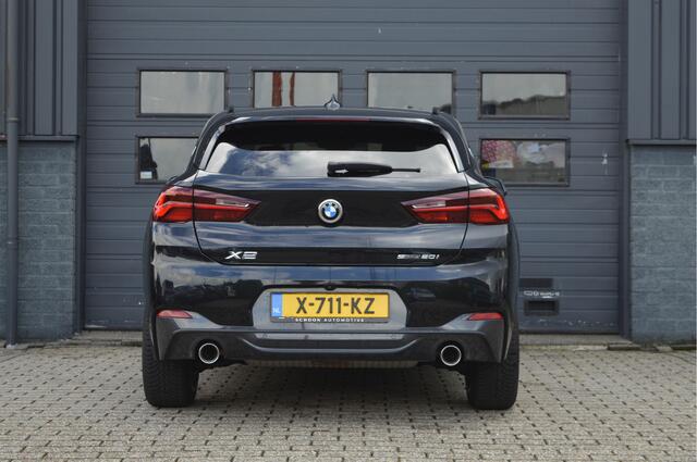 BMW X2 sDrive20i | M-PAKKET | CAMERA | TREKHAAK | HIFI | LED | DAB | CARPLAY |