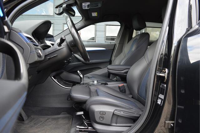 BMW X2 sDrive20i | M-PAKKET | CAMERA | TREKHAAK | HIFI | LED | DAB | CARPLAY |