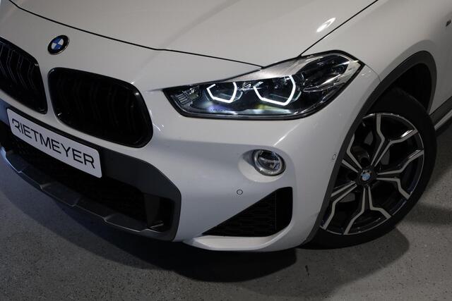 BMW X2 sDrive20i High Executive |Pano |Stoelverw.