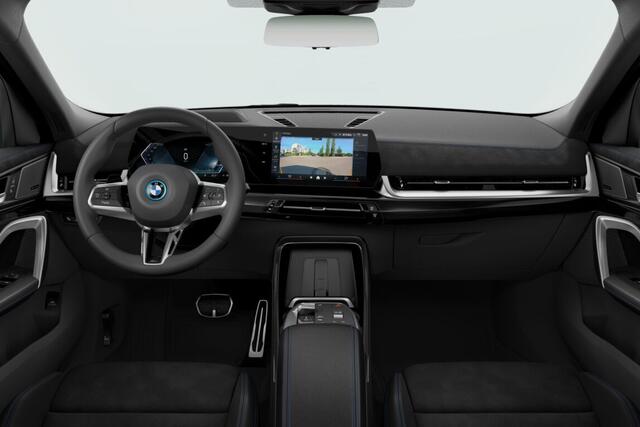 BMW X2 iX2 xDrive30 67 kWh M Sport Edition | M Sportpakket Pro | Innovation Pack | Trekhaak