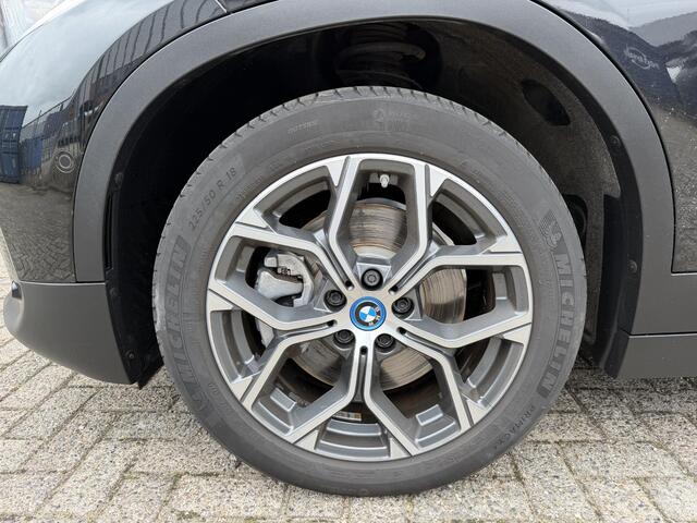BMW X2 xDrive25e 18"/Leder/Harman Kardon/Camera/Apple Carplay & Android Auto