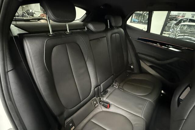 BMW X2 sDrive20i High Executive Edition M-Sport Panoramadak - Head up - stuurverwarming – foto 9