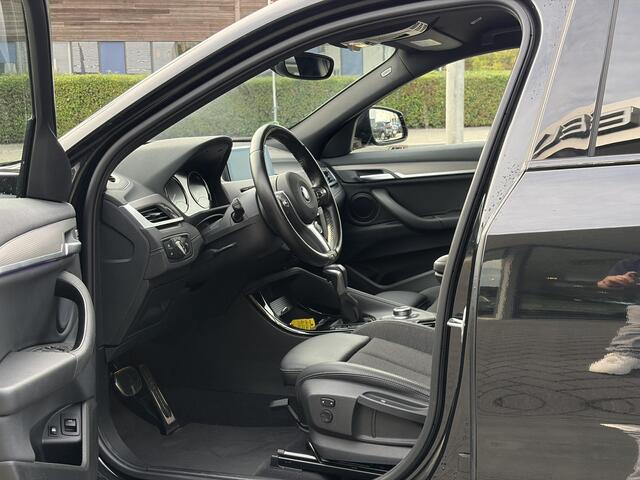 BMW X2 xDrive25e M Sport | 19 inch | Keyless entry | Elektrische achterklep | Sportstoelen | Stoelverwarming | Achteruitrijcamera | Head up Display | Koplampen adaptief