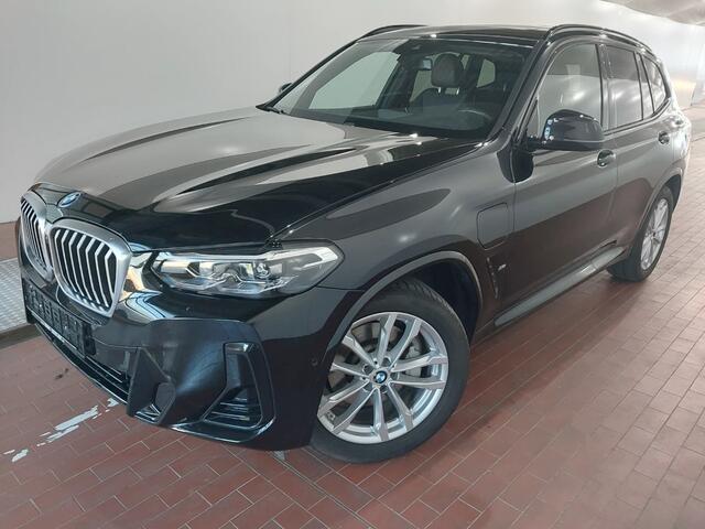 BMW X3 xDrive30e M-Sport LCi | Panorama | Privacy Glass | Stoelverwarming | Camera