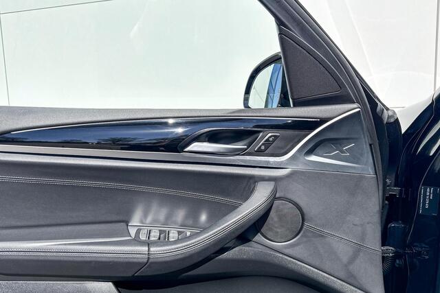 BMW X3 xDrive20i High Executive | Trekhaak | Head-Up Display