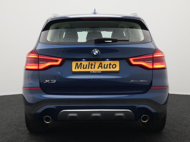 BMW X3 xDrive30e Luxury Line Plug in Hybrid | PHEV | Carplay | LED | Camera | Lederen Sportstoelen Verwarmd | Head-up Display | Keyless |