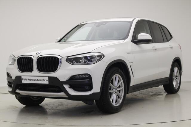 BMW X3 xDrive30e | Panorama | Head-Up | Trekhaak | Hifi |